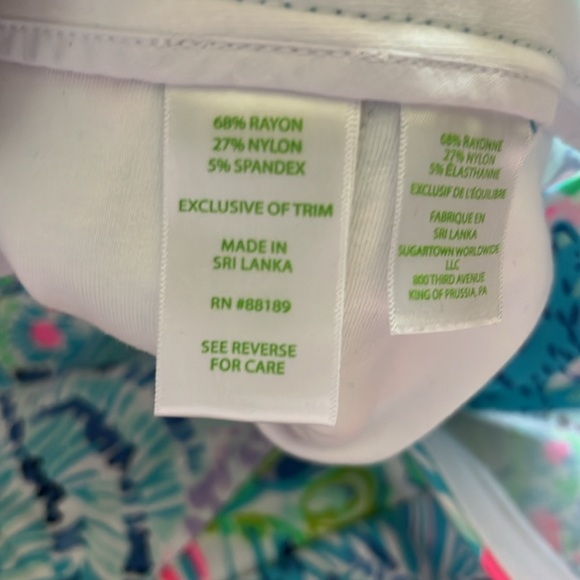Lilly Pulitzer Shorts 4” - Picture 4 of 4